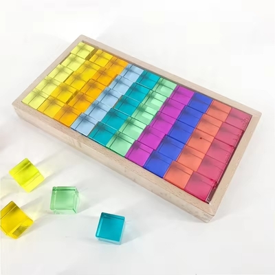 Conjunto de juegos acrílicos coloridos con bloque de construcción acrílico