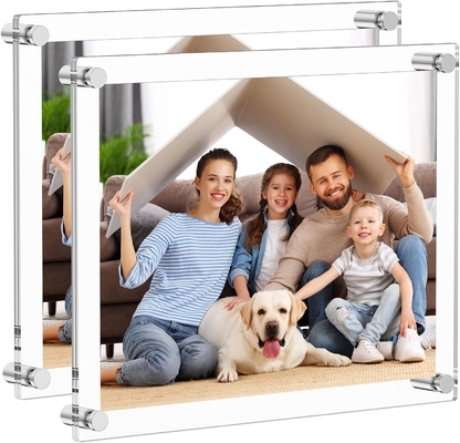 Decoración Fotogramas flotantes de acrílico de 13' x 16' con paredes metálicas
