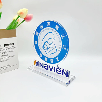 El trofeo de acrílico de fundición de estilo 8' H Impresión personalizada para el evento de celebración