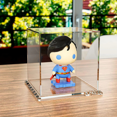 Caja de regalo de plexiglás con tapa con tapa y cubierta de polvo para juguetes de figuras